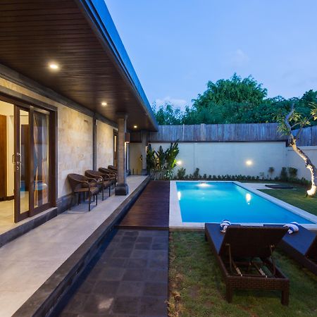 Paisa Villa Seminyak מראה חיצוני תמונה